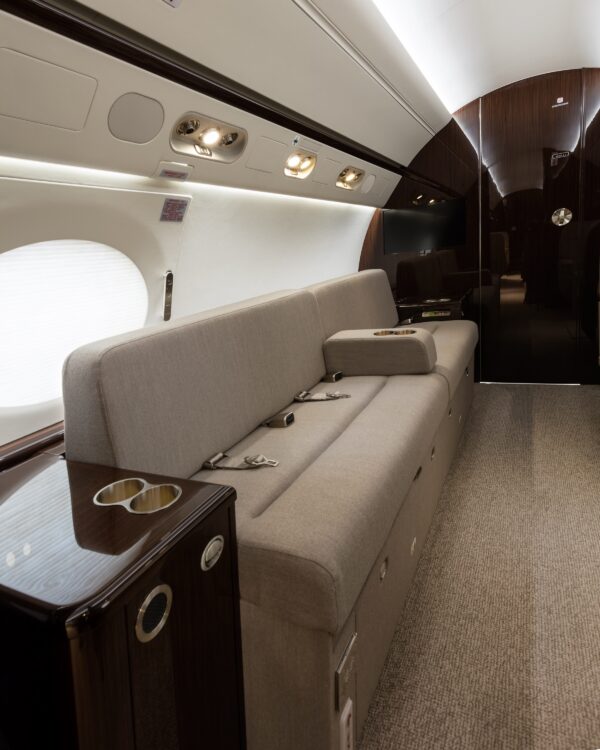 2016 Gulfstream G550